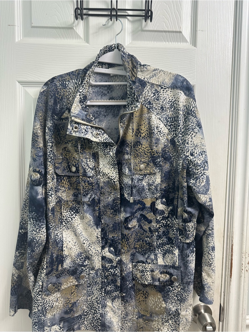 Chico’s Zenergy Women's Blue Patterned Utility Jacket size XL